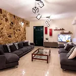 בית נופש Serenity Escape Nisos Rodos